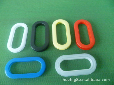 注塑加工一站式解決方案 揭秘紙箱扣、提手扣、防塵彩箱扣與彩盒提手的高效生產(chǎn)